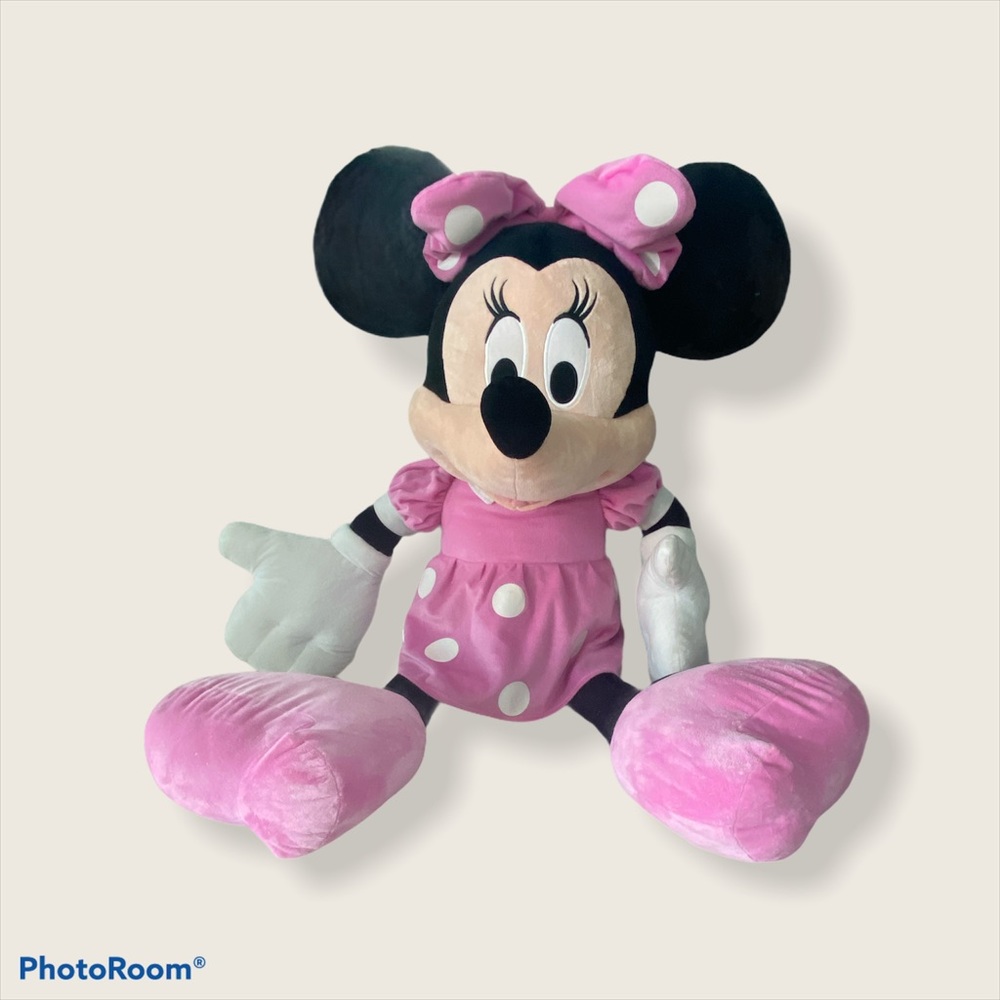 Jumbo Minnie Mouse
